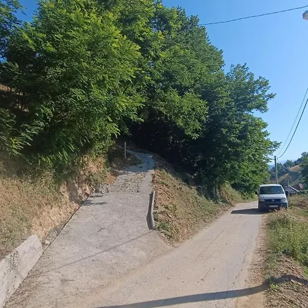 Positive Energy Dom wakacyjny Visoko